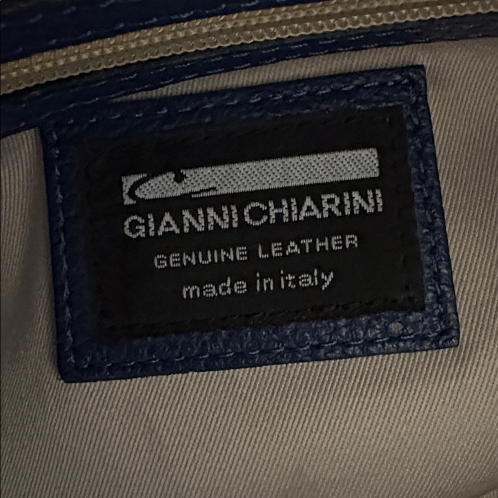 Gianni Chiarini | Made In Italy | Large Carryall Tote | Like NEW Condition - Picture 5 of 16